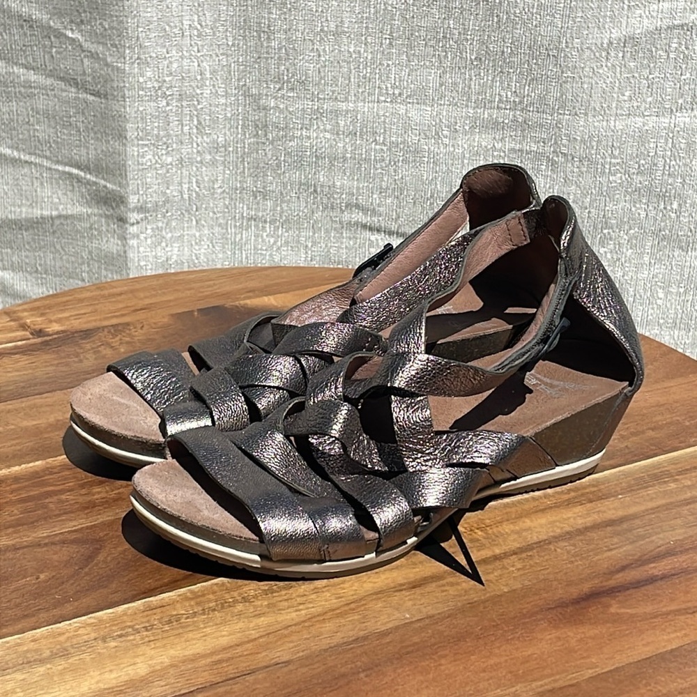 Dansko Women’s Vivian’ Gladiator Sandals Pewter Nappa Size 36